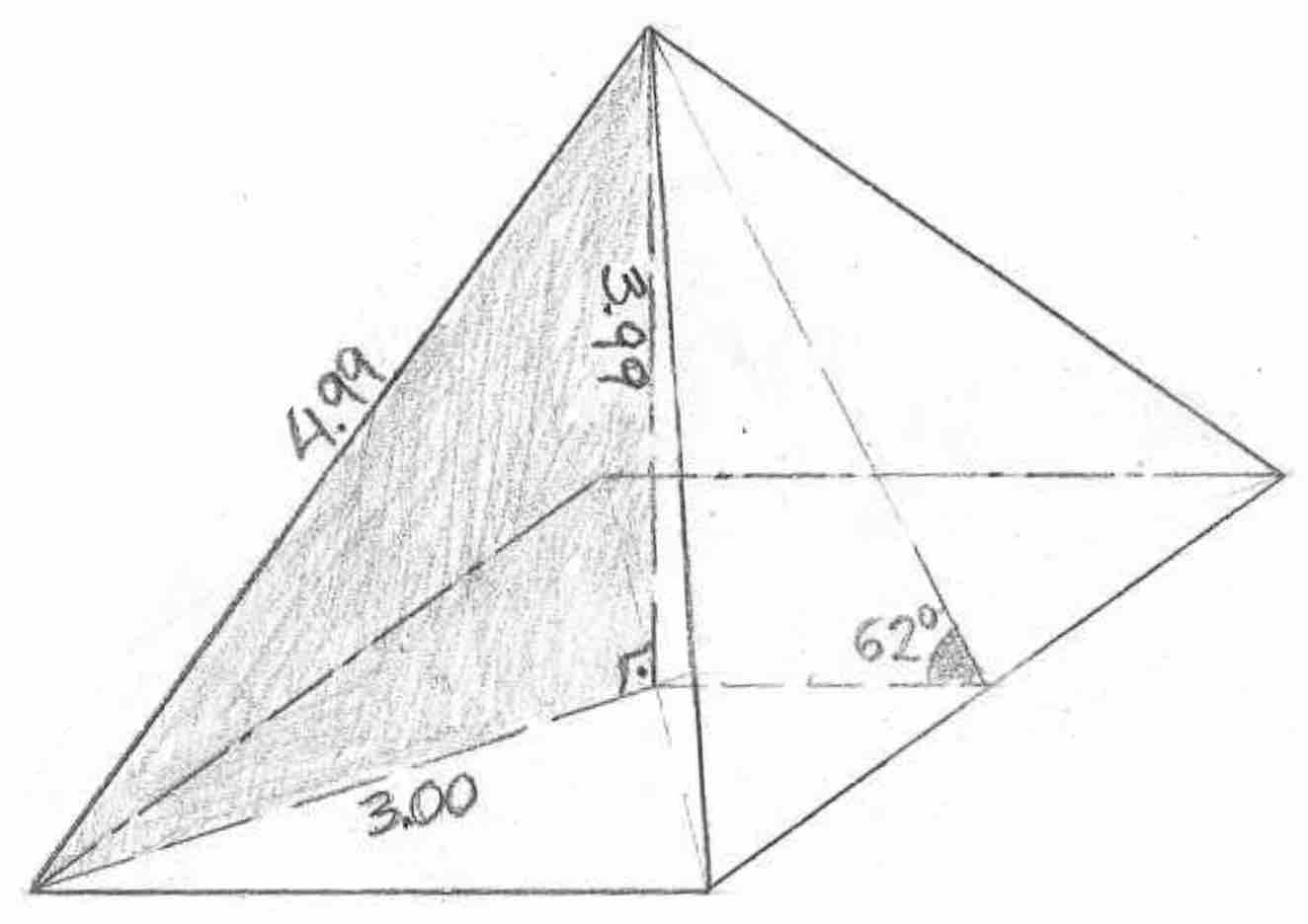 triángulo pitagórico 3-4-5 en la pirámide de 62 grados